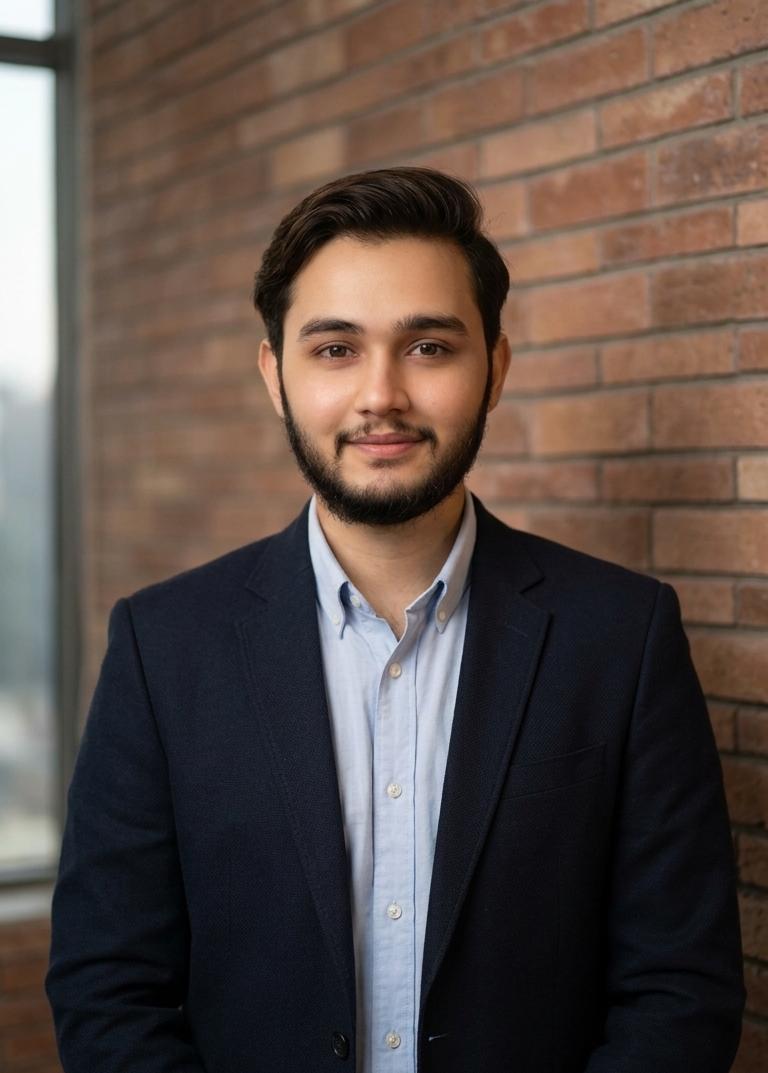 Zain Abid, Founder & Managing Editor of Daily Cozy Ideas
